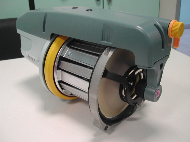 APTIVRフィルムを用いてROJ社が開発したコーンが使われている織機用制動システム