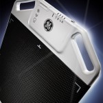 SABICイノベーティブプラスチックスのValox*およびXylex*樹脂を採用したGEヘルスケアの最新「Optima XR220amz1」移動式X線装置の筐体と備品収納ケース。