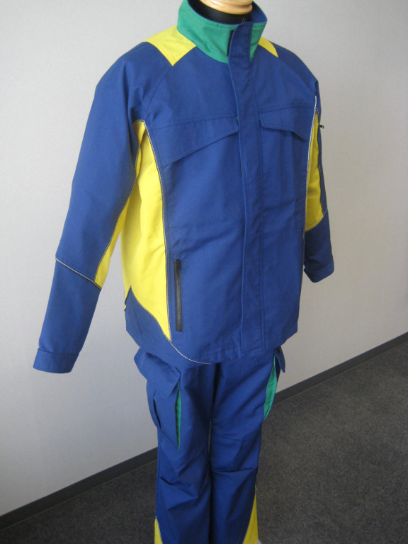 日本毛織（ニッケ）、新しい作業服製品にSABICイノベーティブプラスチックスの Ultem*ポリエーテルイミド繊維を採用して商品化