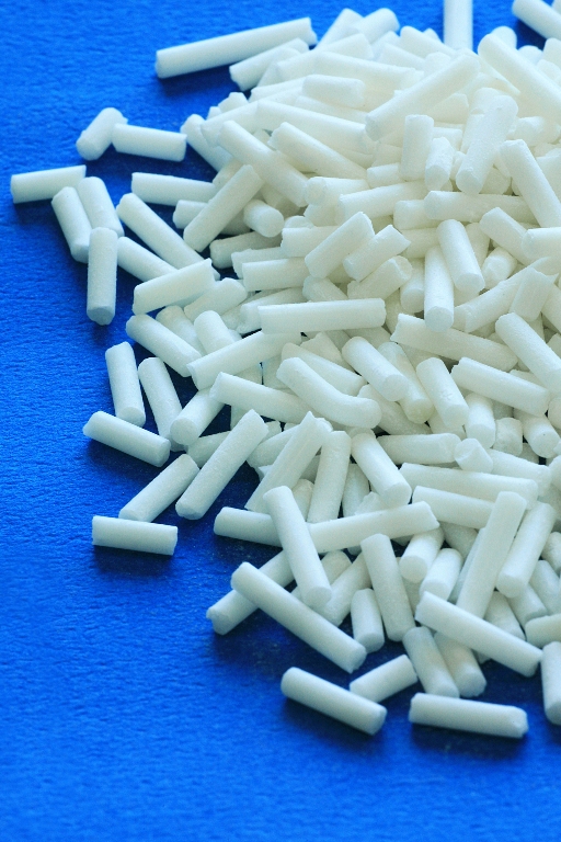 幅広い種類の複雑な添加剤を、安全とコスト効率の高い加工を可能とし、簡便かつ正確な形で提供するSongnoxR OPS (写真提供: Songwon Industrial Co., Ltd.)