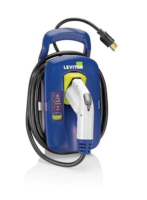 Valox iQ*樹脂を使用したレビトン社の携帯型充電器「Evr-Green?」コードセット