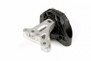 TrelleborgVibracousticのエンジンマウントの軽量化を可能にしたSolvayのMMI Technyl® Design