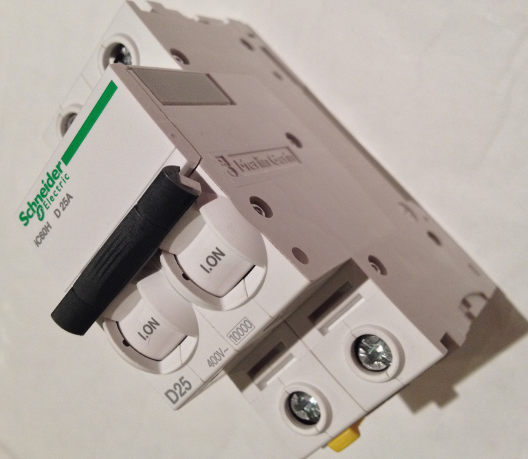 Technyl® One - エネルギー管理機器用の 革新的な技術