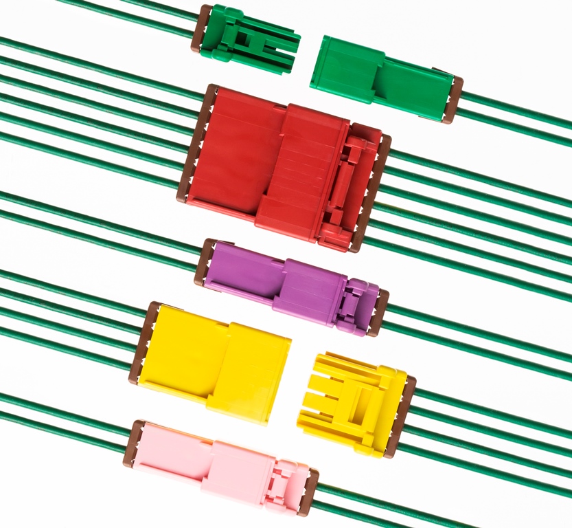 3.30mmピッチ慣性ロック電線対電線コネクターシステム