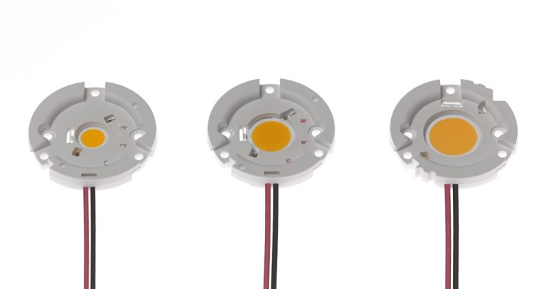 SlimRay電線内蔵タイプCOBホルダー（左から180555-103x、-104x、-105x）