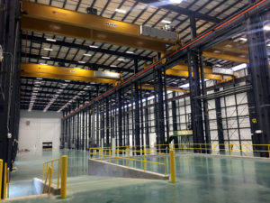 工場内部(組立てスペース)の写真