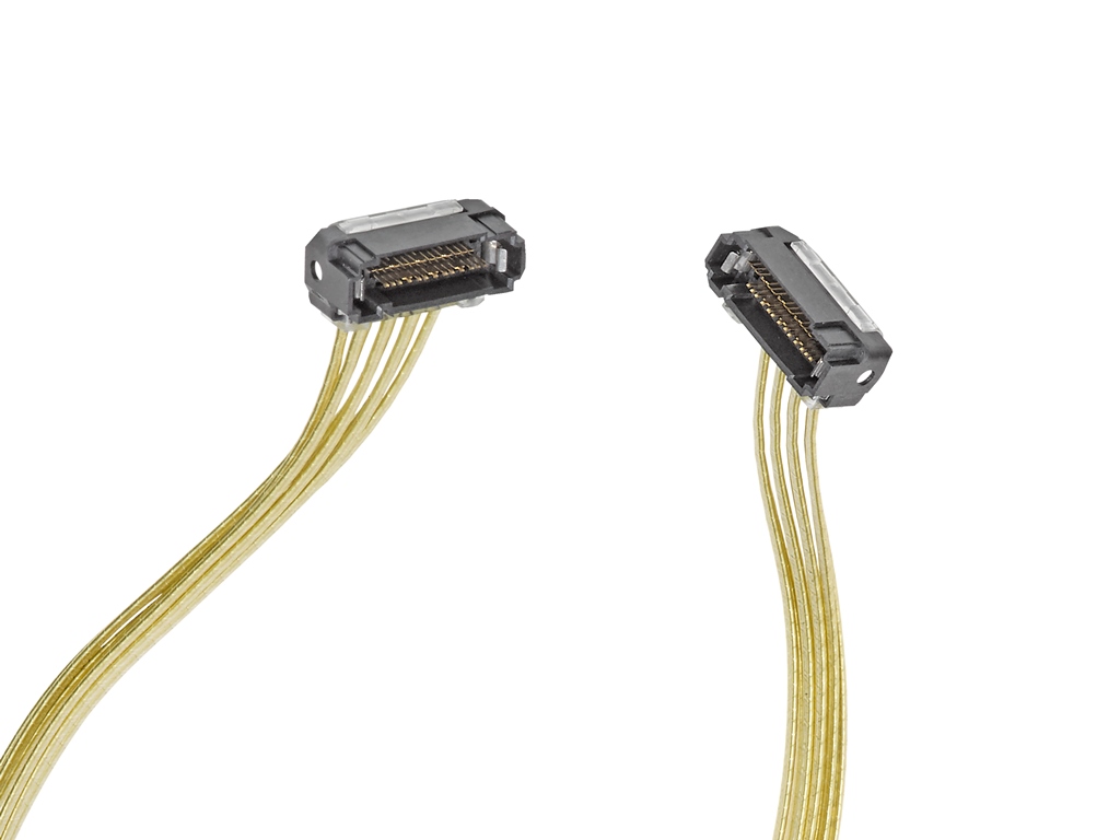 通信やデータセンター用途向けNearStack高速ケーブルアセンブリを発表